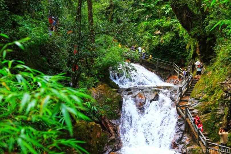 Готель Khach San Sapa Ngay Nay Екстер'єр фото
