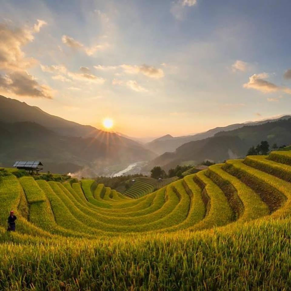 Готель Khach San Sapa Ngay Nay Екстер'єр фото